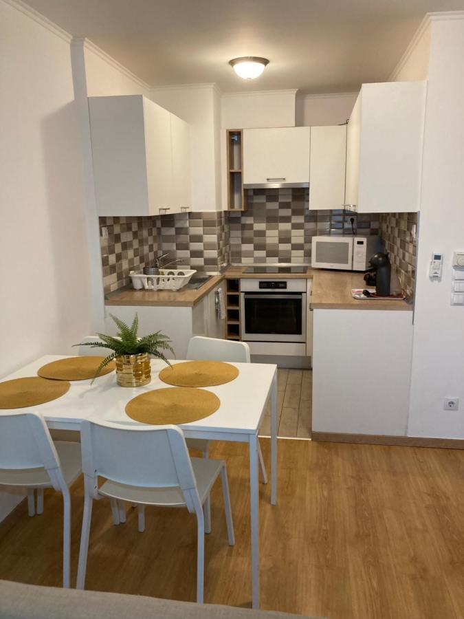 Swu Broadway Villa Budapest Luaran gambar