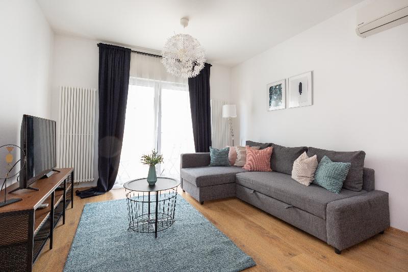 Swu Broadway Villa Budapest Luaran gambar