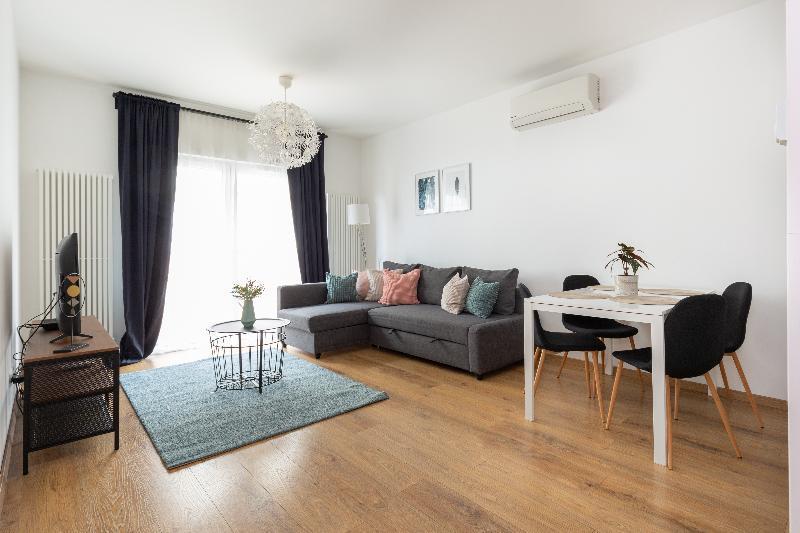 Swu Broadway Villa Budapest Luaran gambar