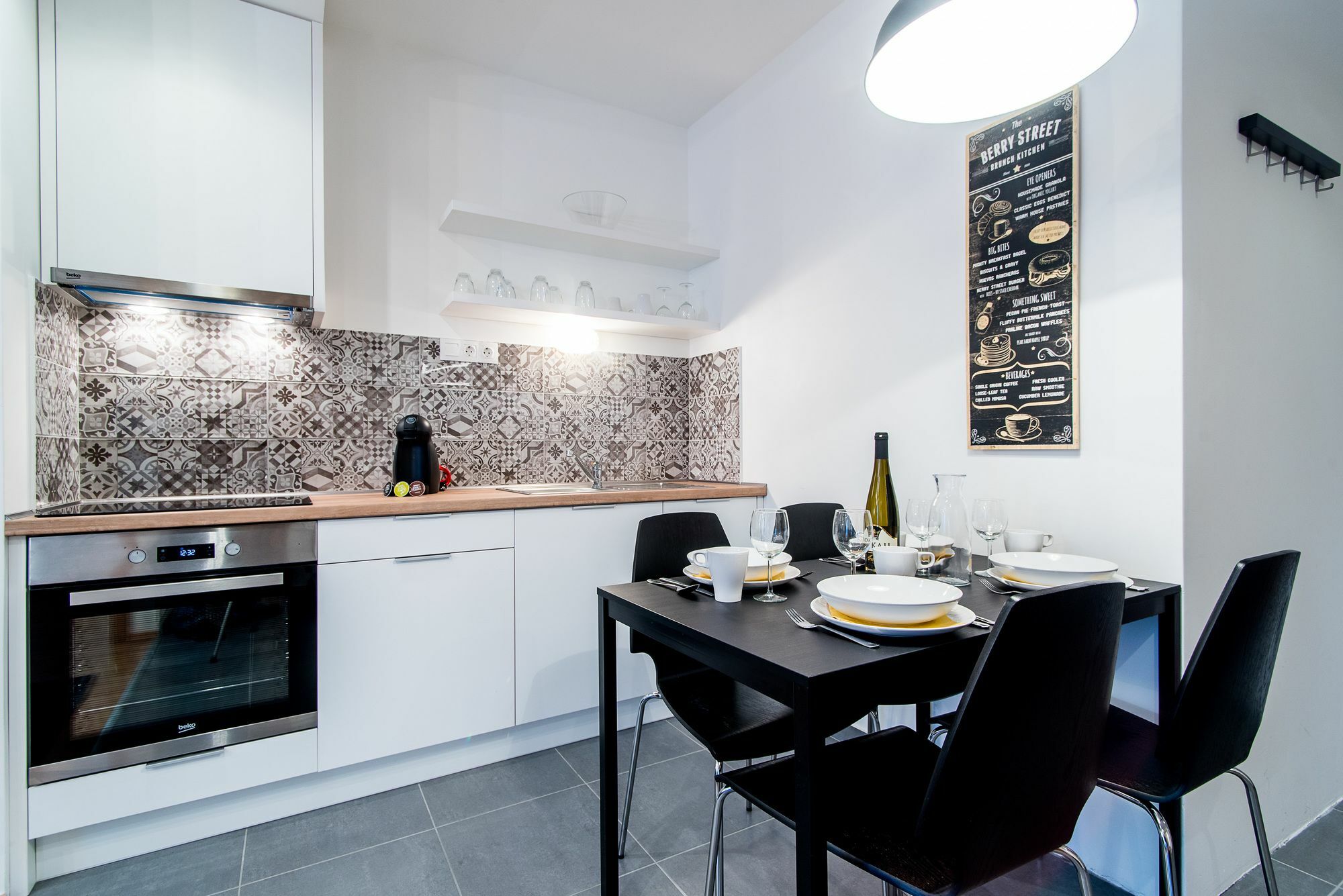 Swu Broadway Villa Budapest Luaran gambar