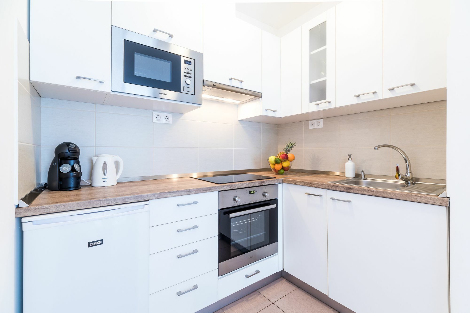 Swu Broadway Villa Budapest Luaran gambar